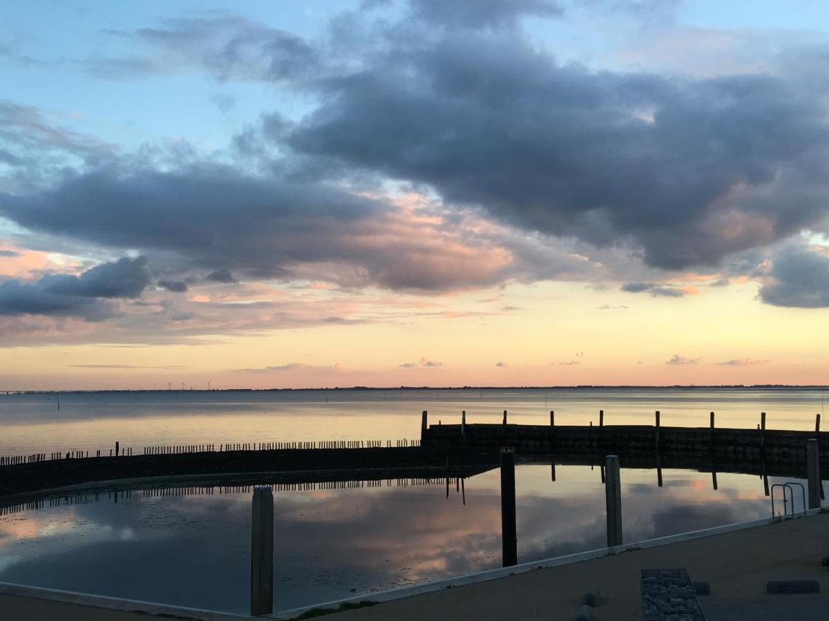 Heerenkeet 4 Pers Appartement Aan De Oosterschelde Kerkwerve Exteriér fotografie