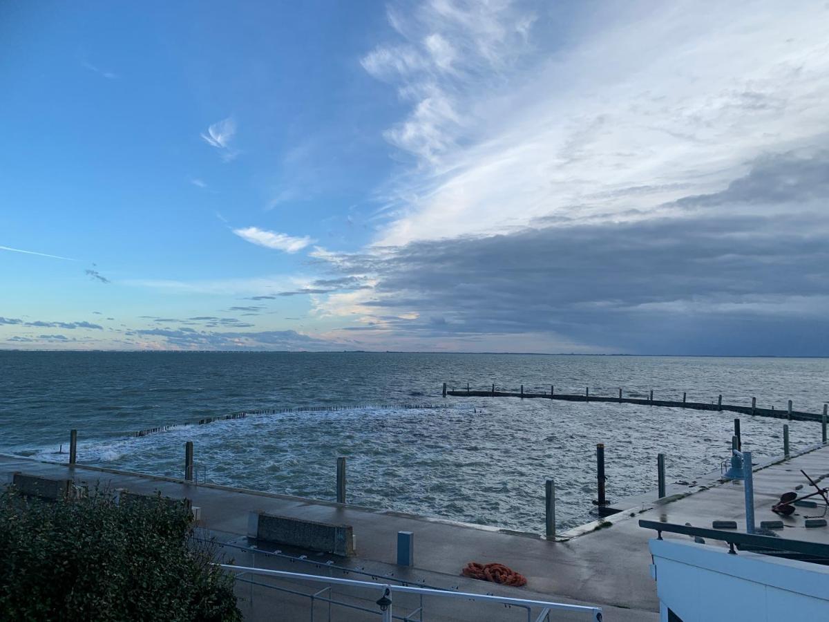 Heerenkeet 4 Pers Appartement Aan De Oosterschelde Kerkwerve Exteriér fotografie
