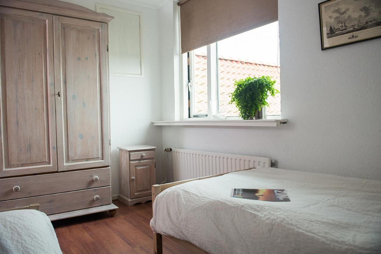 Heerenkeet 4 Pers Appartement Aan De Oosterschelde Kerkwerve Exteriér fotografie